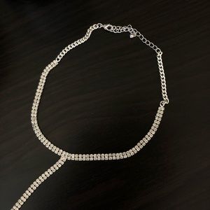 H&M Jewelry - sparkly chain choker necklace H&M Jewelry - sparkly chain choker necklace
